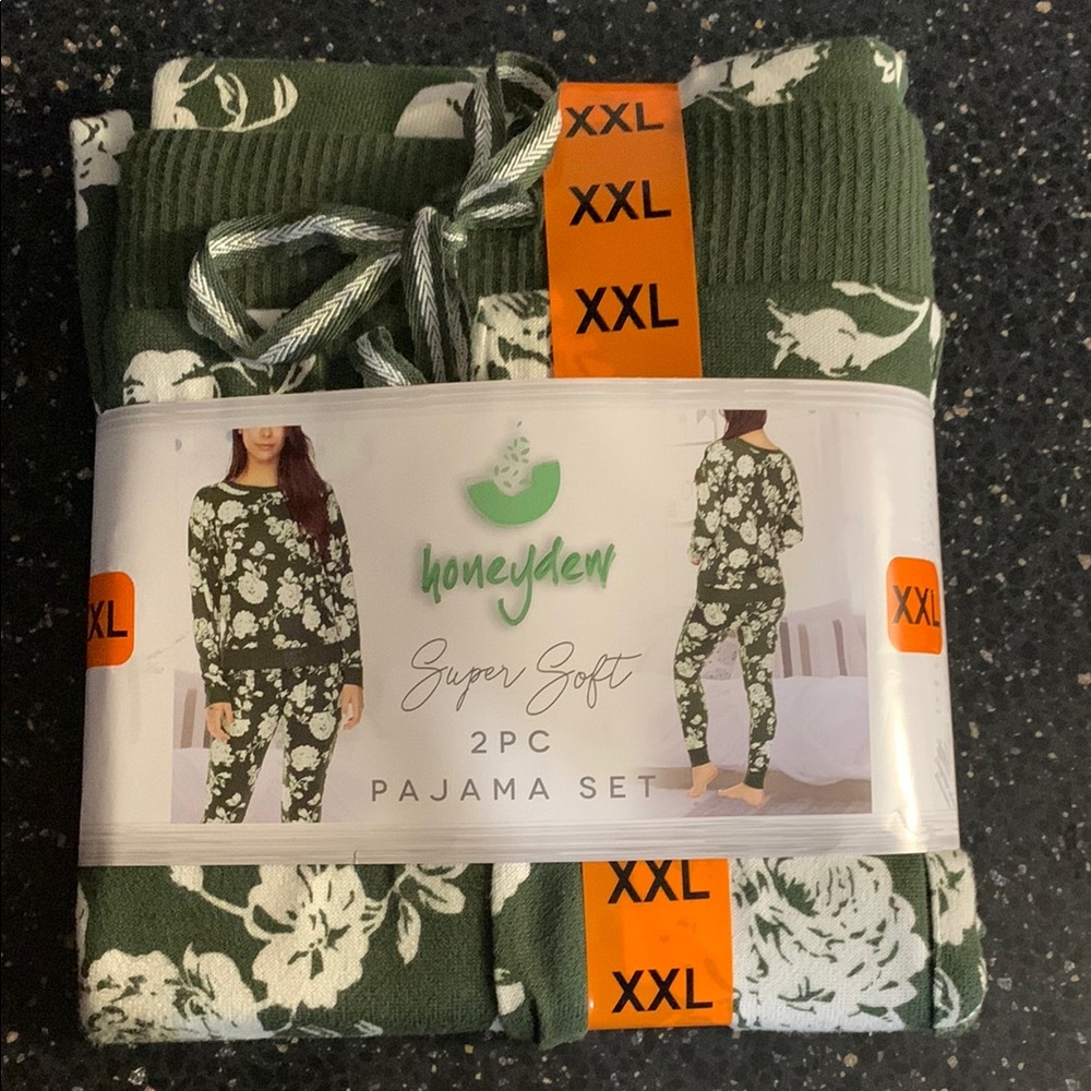 Honeydew Green Floral Pajama Set XXL